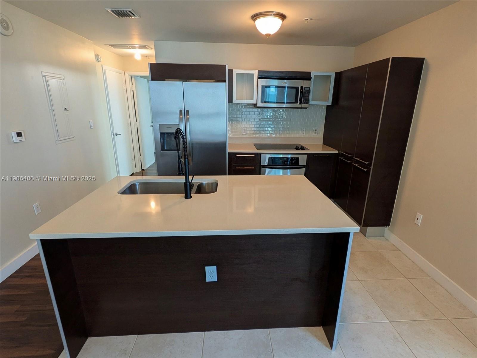 1900 N BAYSHORE DR #3110, Miami FL 33132