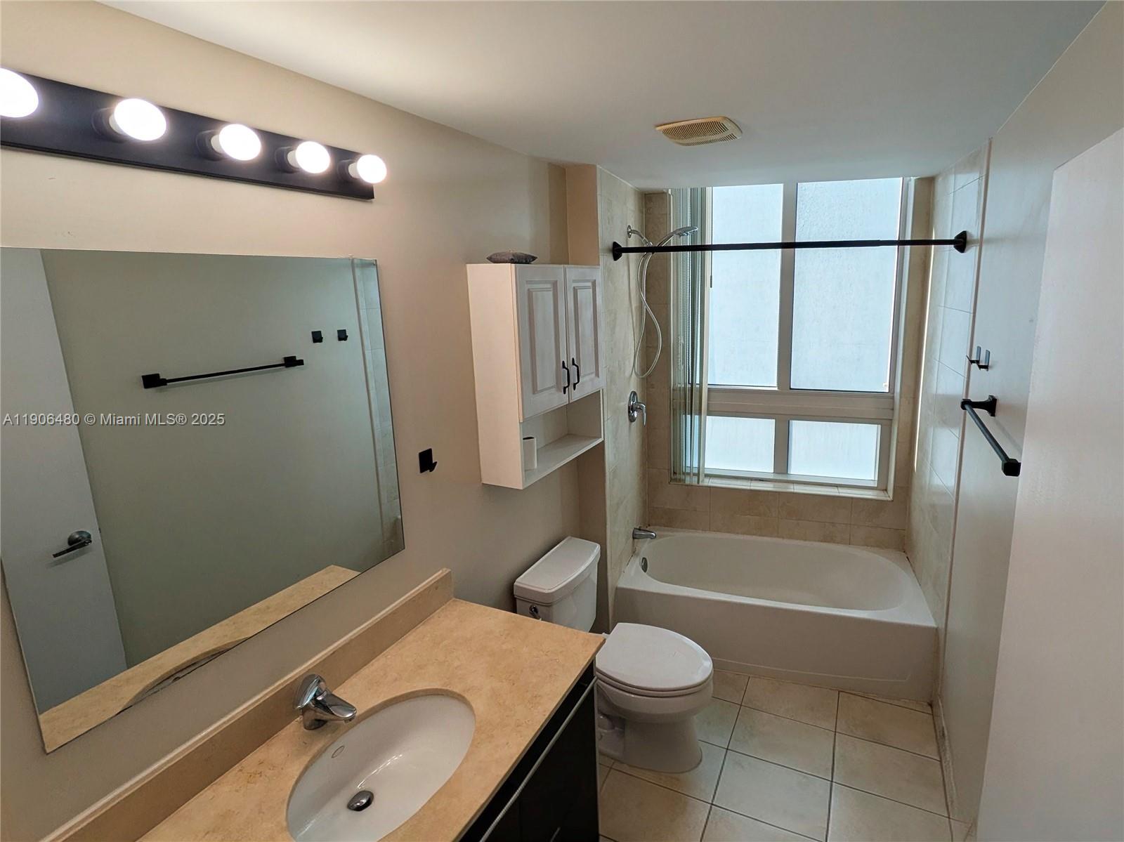1900 N BAYSHORE DR #3110, Miami FL 33132