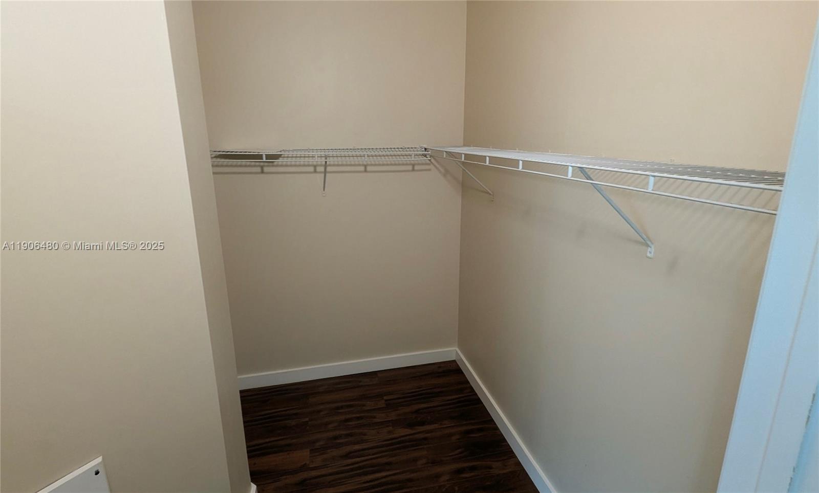 1900 N BAYSHORE DR #3110, Miami FL 33132