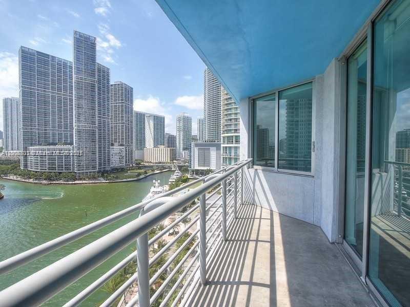 325 S Biscayne Blvd #521, Miami FL 33131