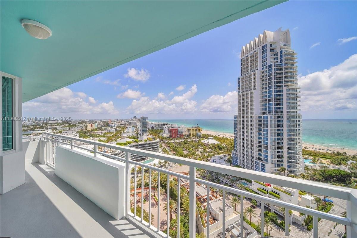 400 S Pointe Dr #2106, Miami Beach FL 33139
