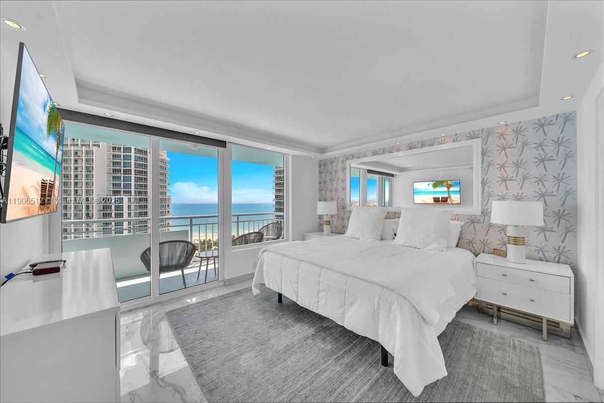 400 S Pointe Dr #2106, Miami Beach FL 33139