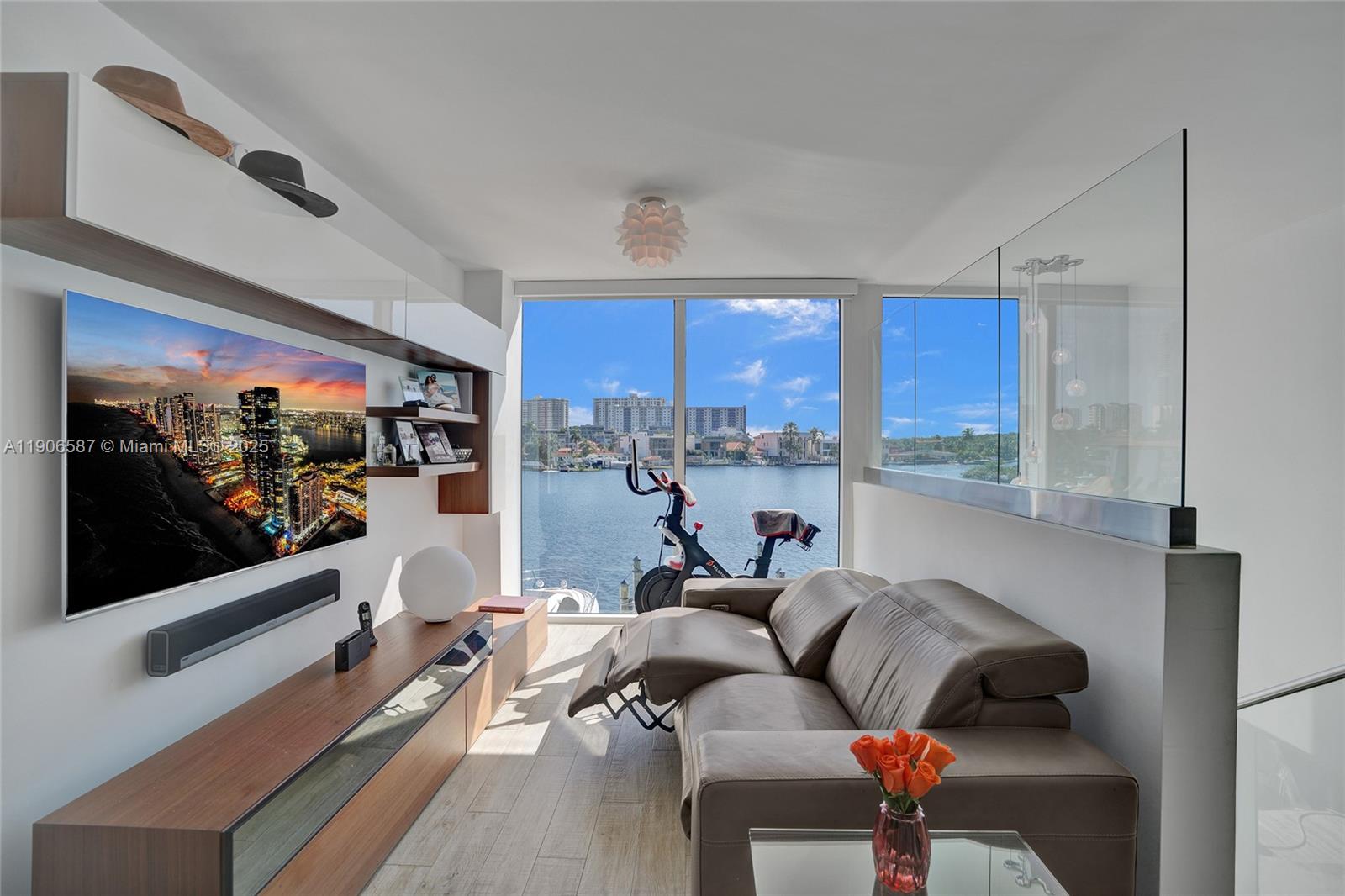 400 Sunny Isles Blvd #116, Sunny Isles Beach FL 33160