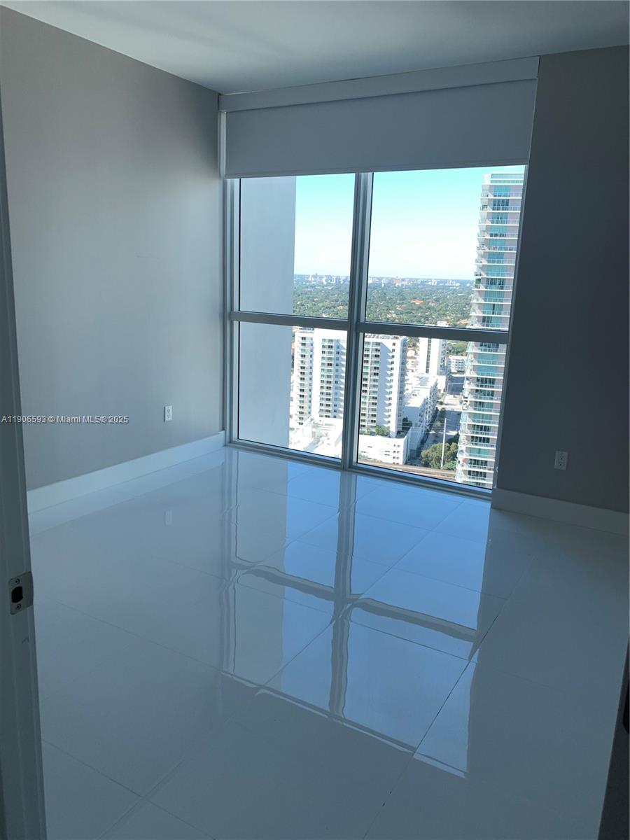 1080 Brickell Ave #3003, Miami FL 33131