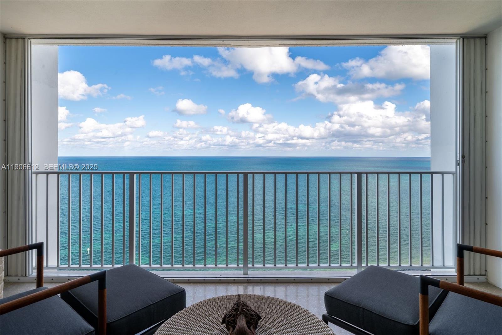 881 Ocean Dr #26B, Key Biscayne FL 33149