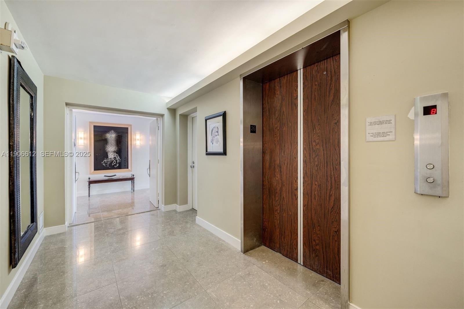 881 Ocean Dr #26B, Key Biscayne FL 33149