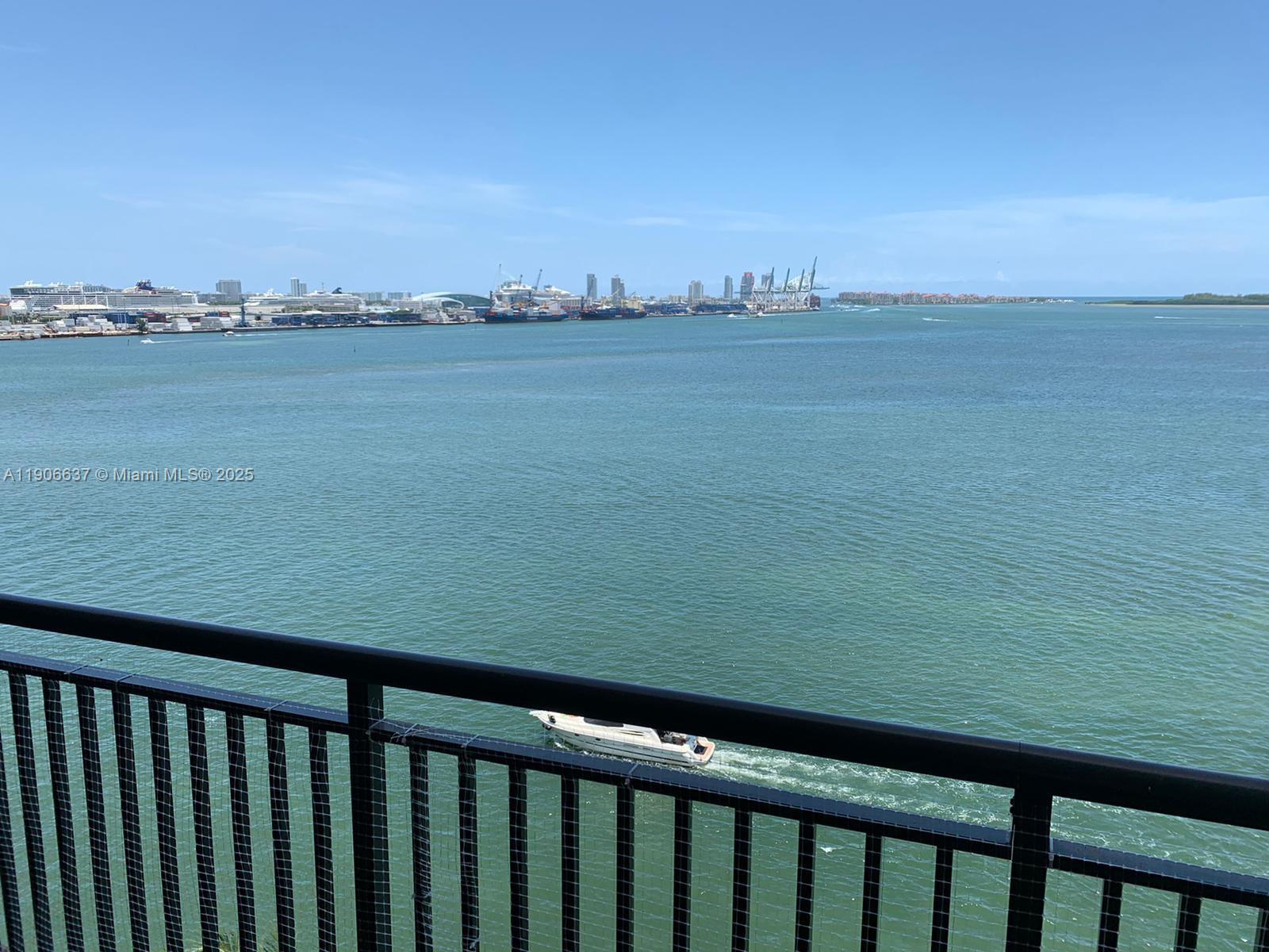 540 Brickell Key Dr #1227, Miami FL 33131