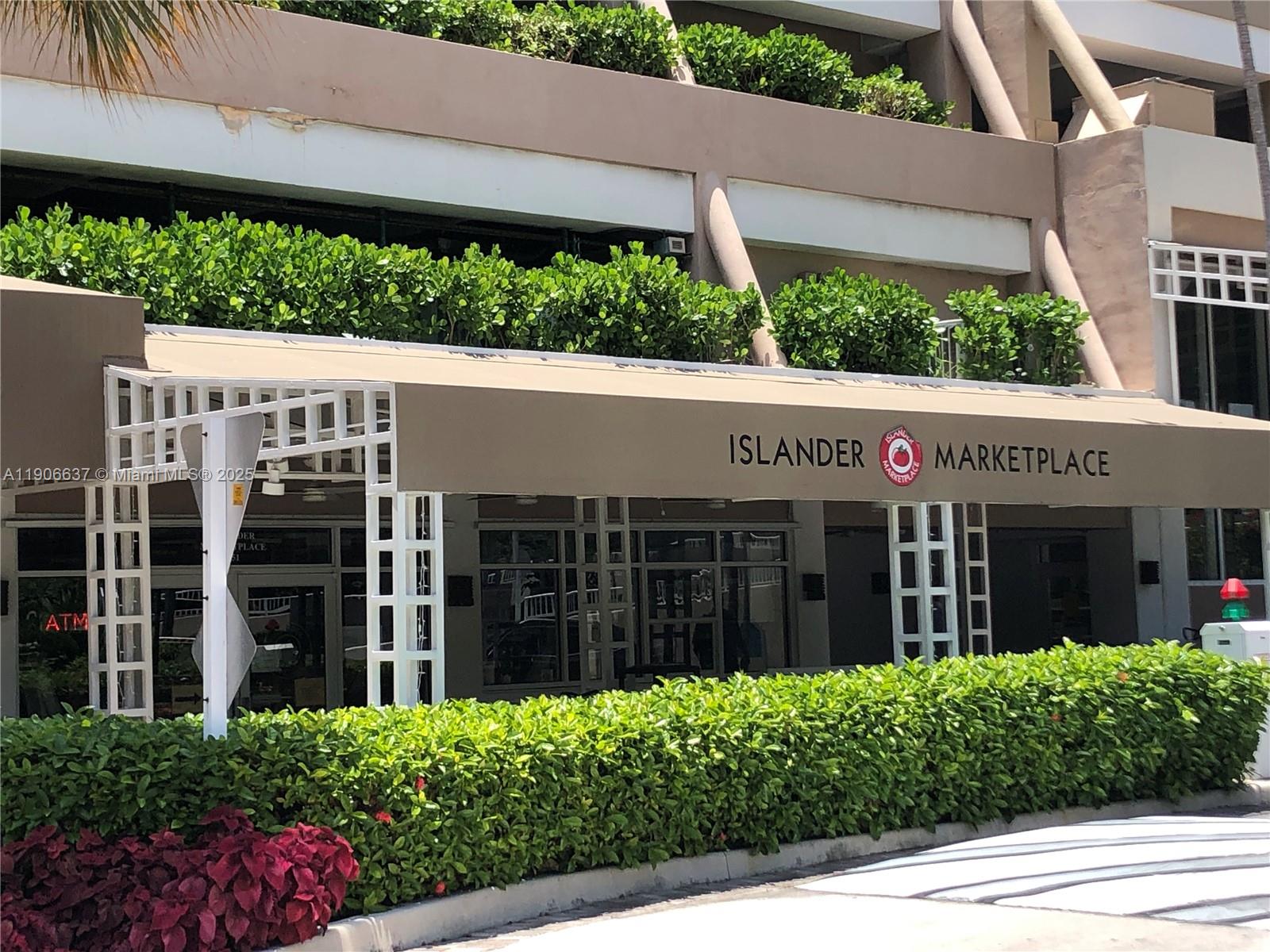 540 Brickell Key Dr #1227, Miami FL 33131