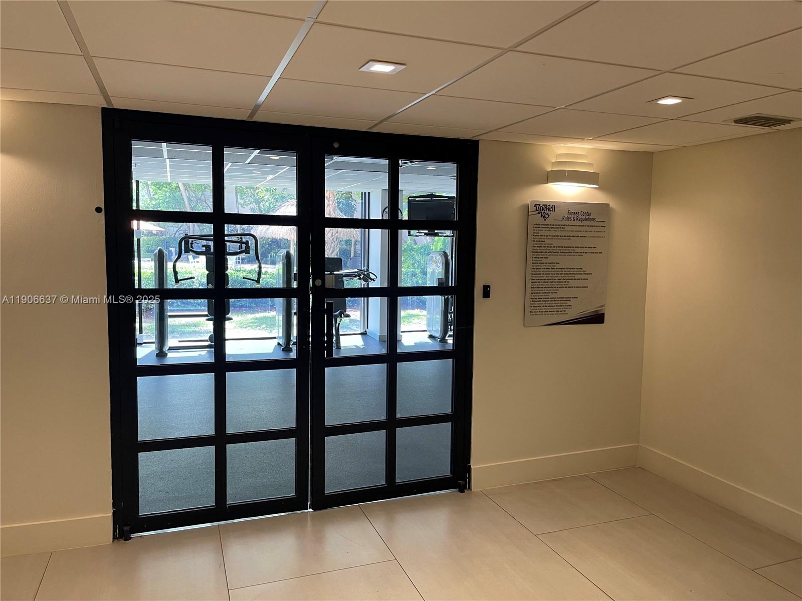 540 Brickell Key Dr #1227, Miami FL 33131