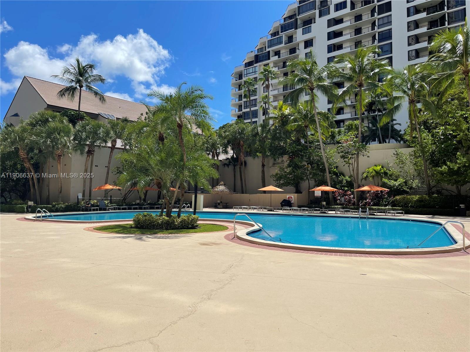 540 Brickell Key Dr #1227, Miami FL 33131