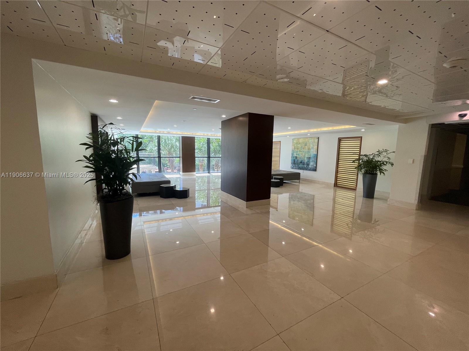540 Brickell Key Dr #1227, Miami FL 33131
