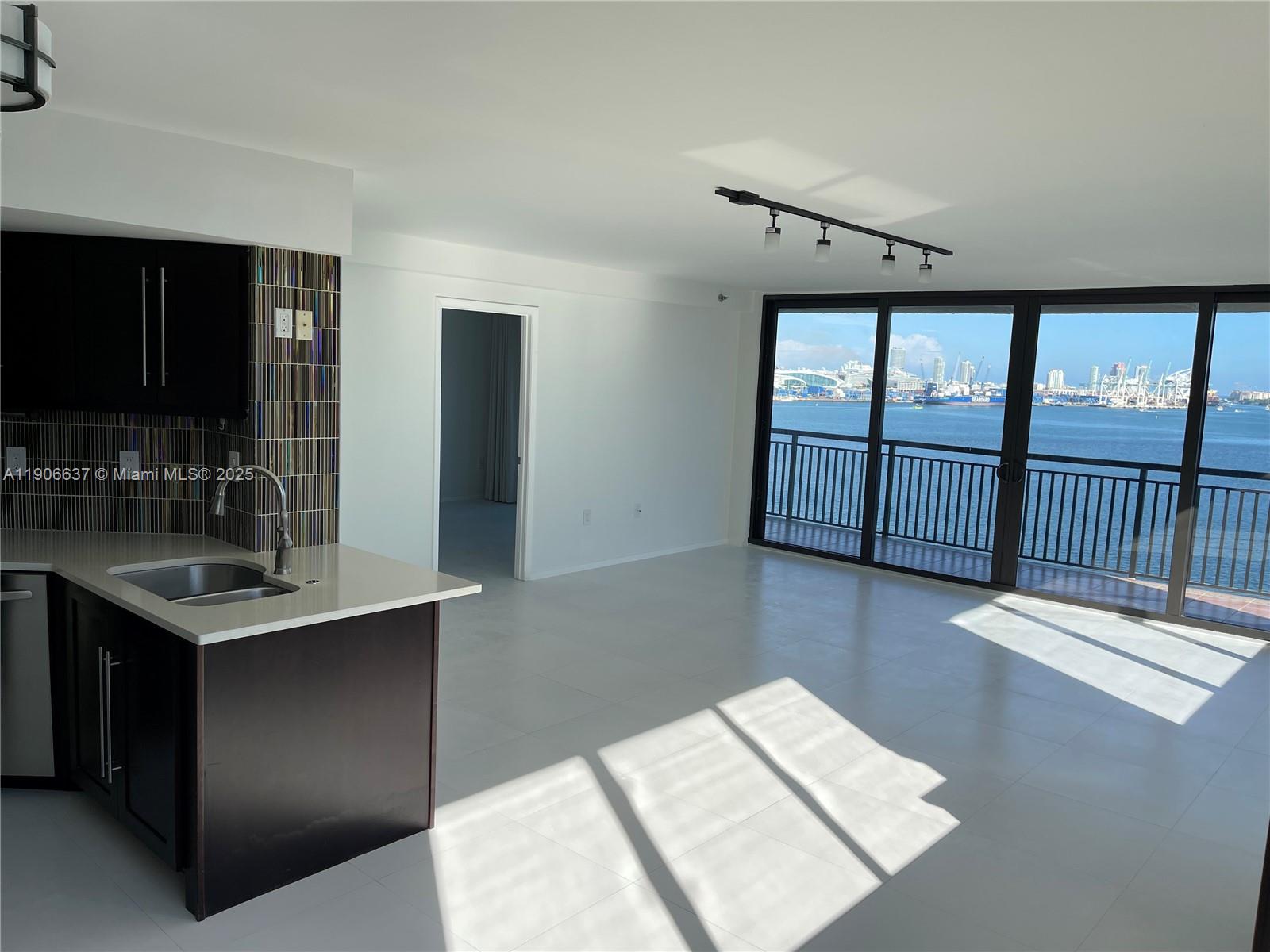 540 Brickell Key Dr #1227, Miami FL 33131