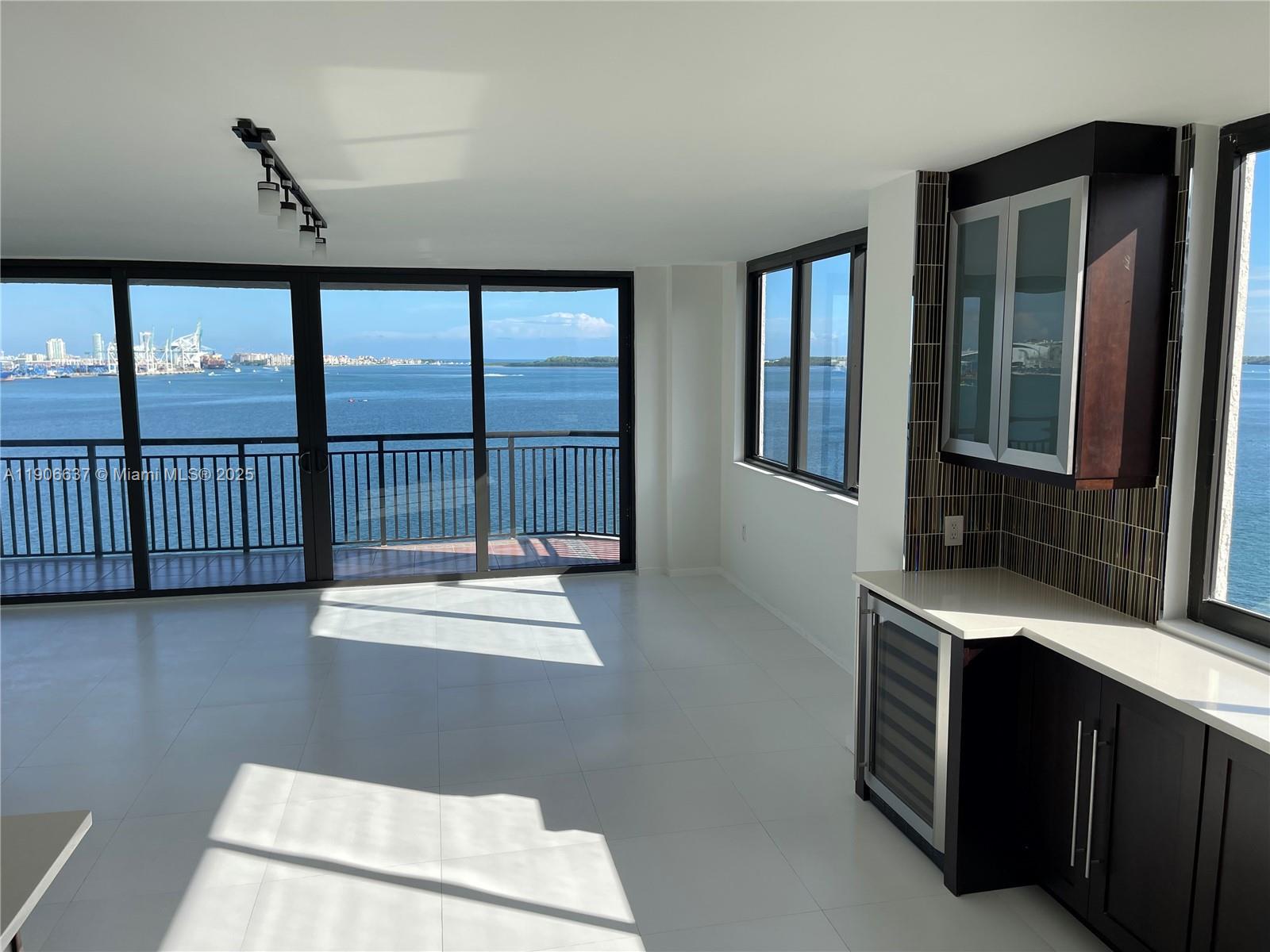 540 Brickell Key Dr #1227, Miami FL 33131