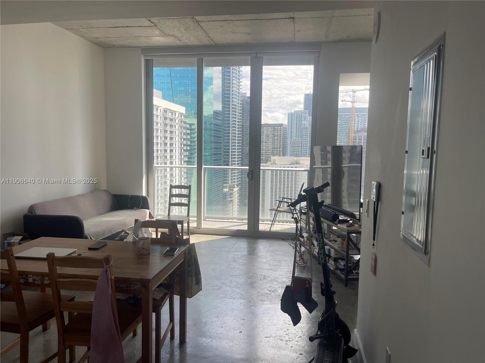 151 SE 1st St #2707, Miami FL 33131