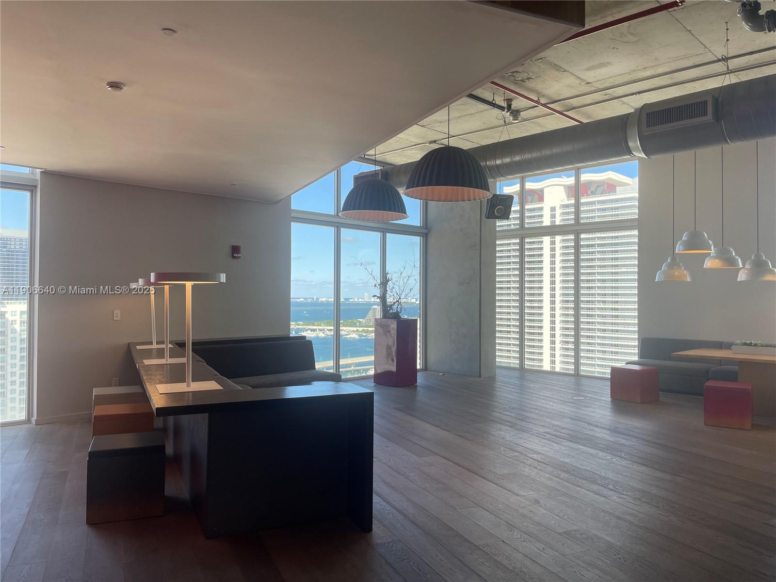 151 SE 1st St #2707, Miami FL 33131