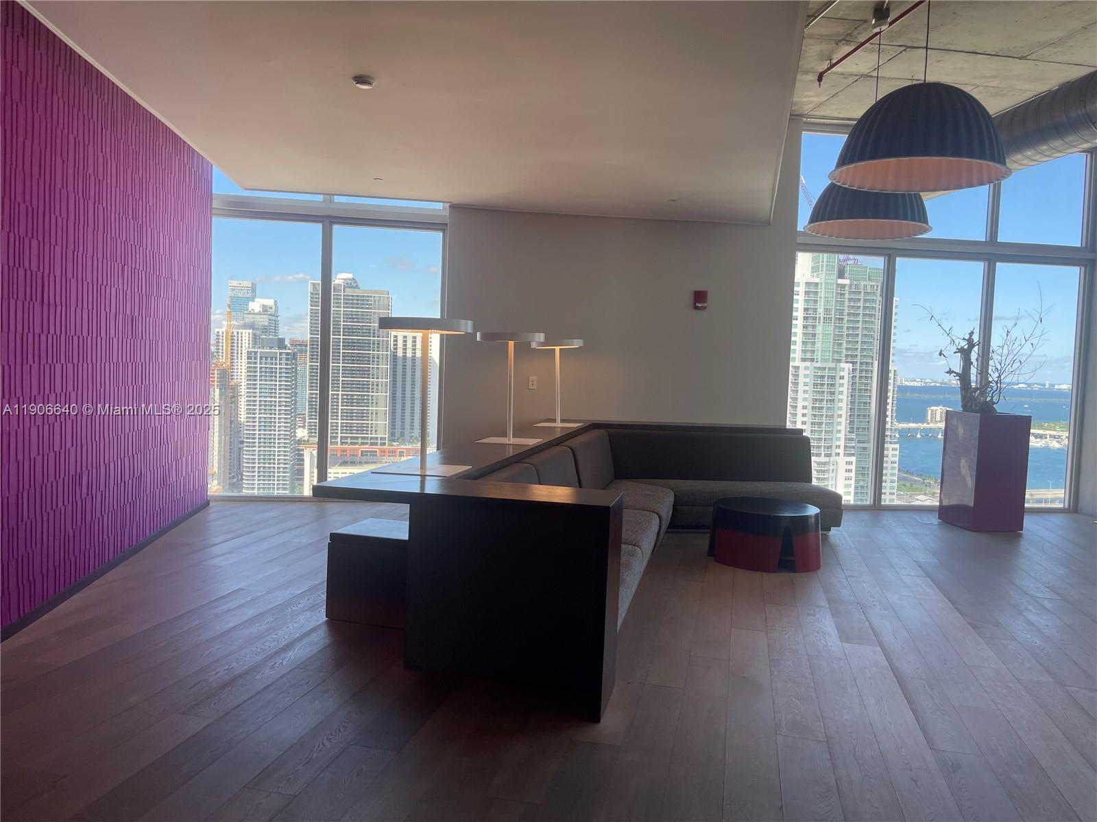151 SE 1st St #2707, Miami FL 33131