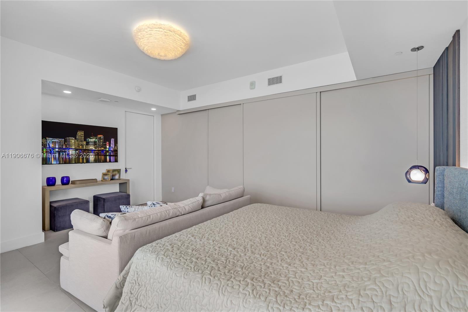 18975 Collins Ave #2904, Sunny Isles Beach FL 33160