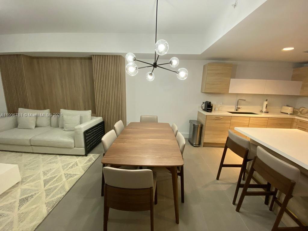 16385 Biscayne Blvd #304, North Miami Beach FL 33160