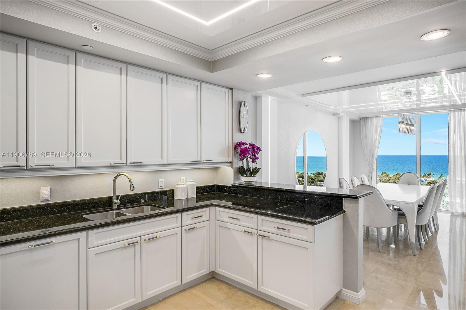 20201 E Country Club Dr #1903, Aventura FL 33180
