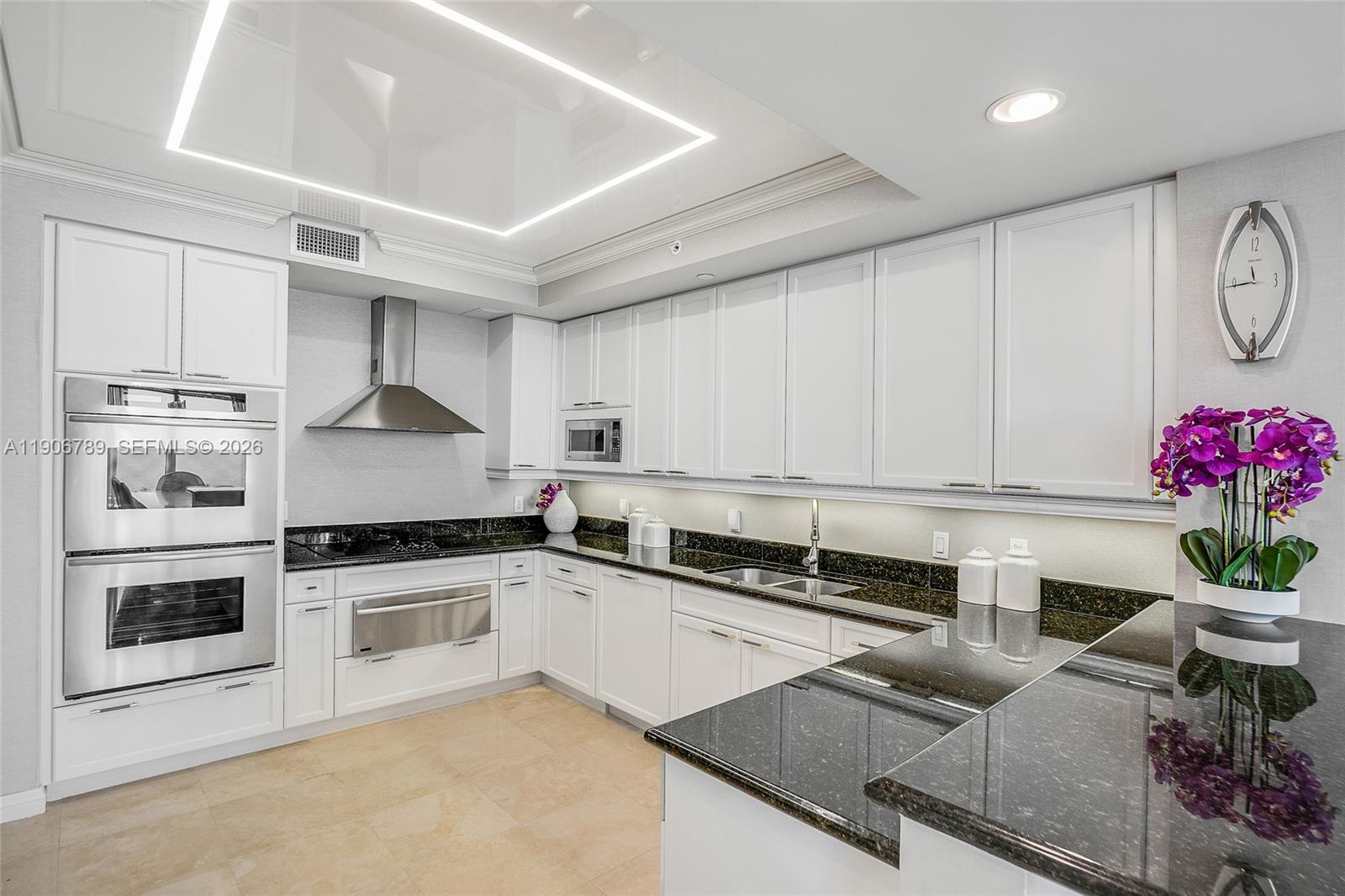 20201 E Country Club Dr #1903, Aventura FL 33180
