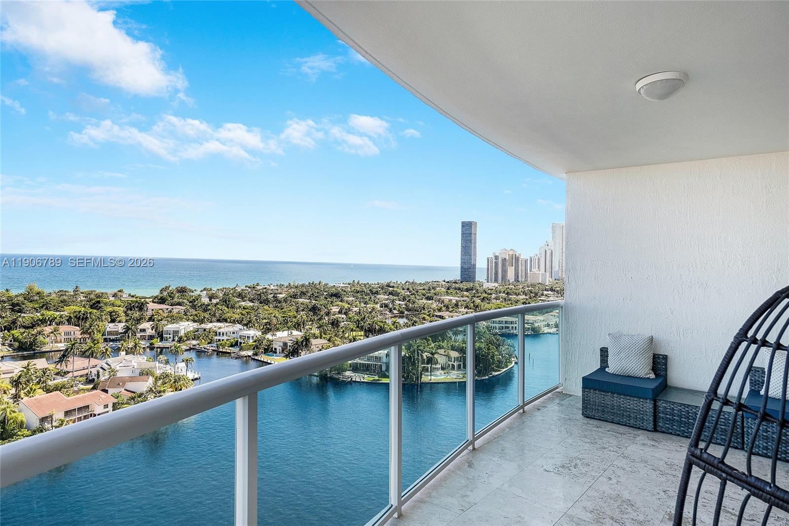 20201 E Country Club Dr #1903, Aventura FL 33180