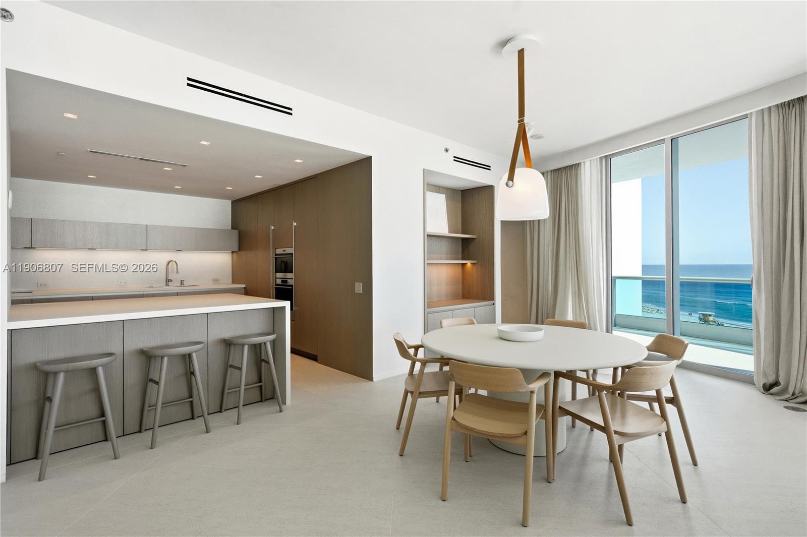 5959 Collins Ave #907, Miami Beach FL 33140