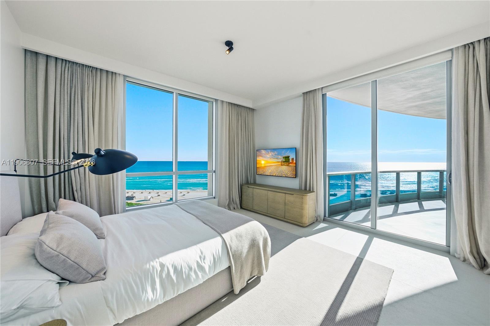 5959 Collins Ave #907, Miami Beach FL 33140