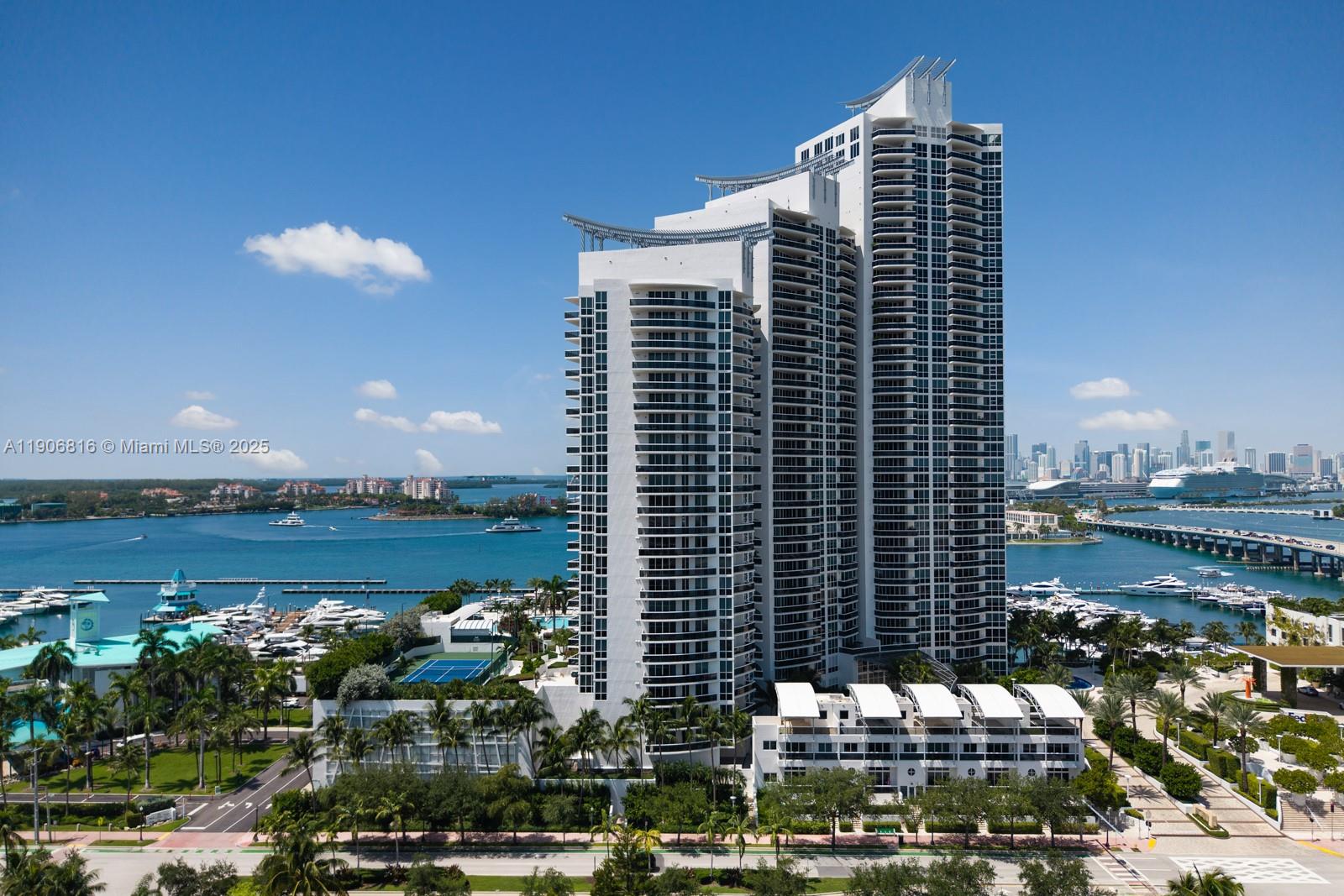 400 Alton Rd #TH-1A, Miami Beach FL 33139