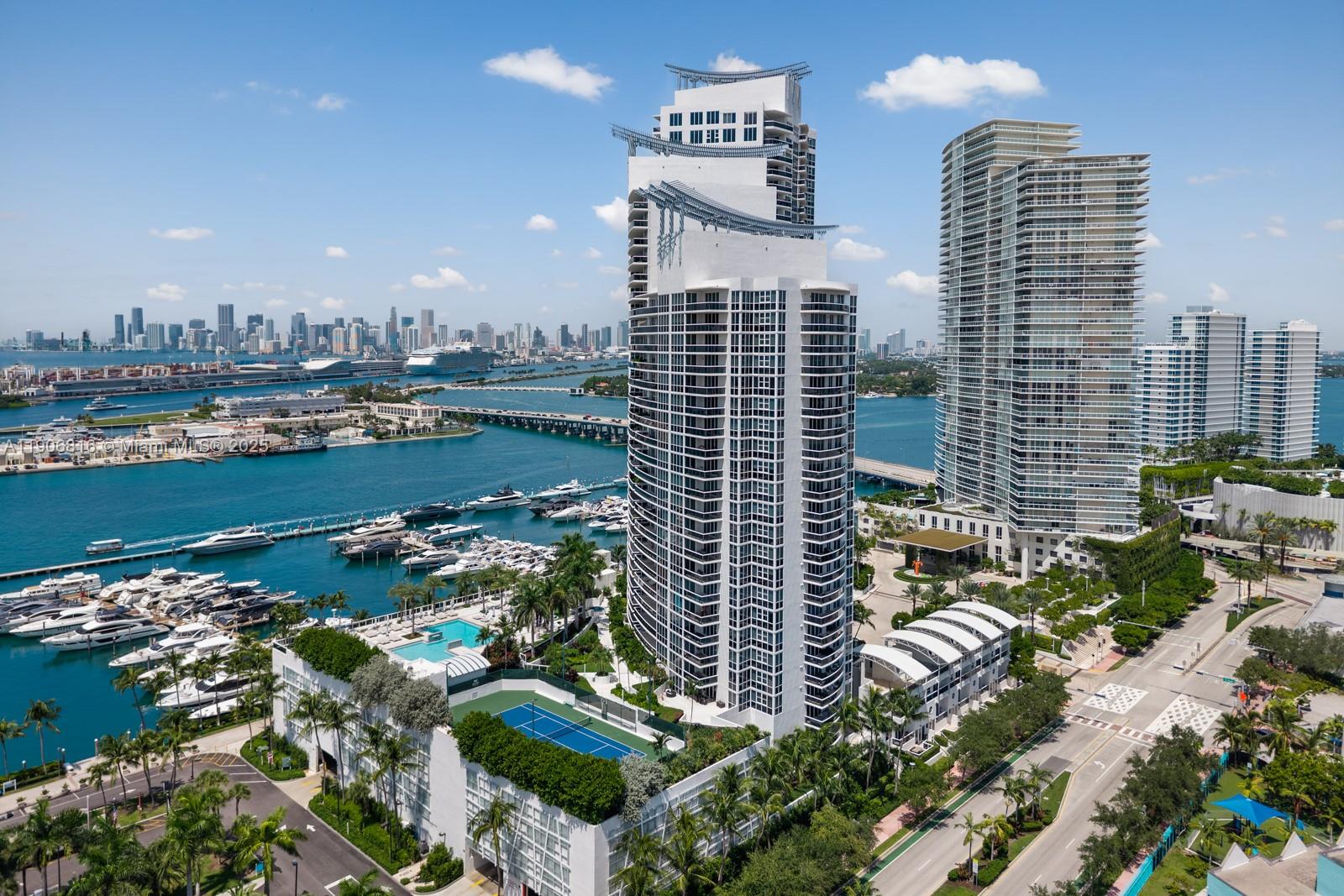 400 Alton Rd #TH-1A, Miami Beach FL 33139