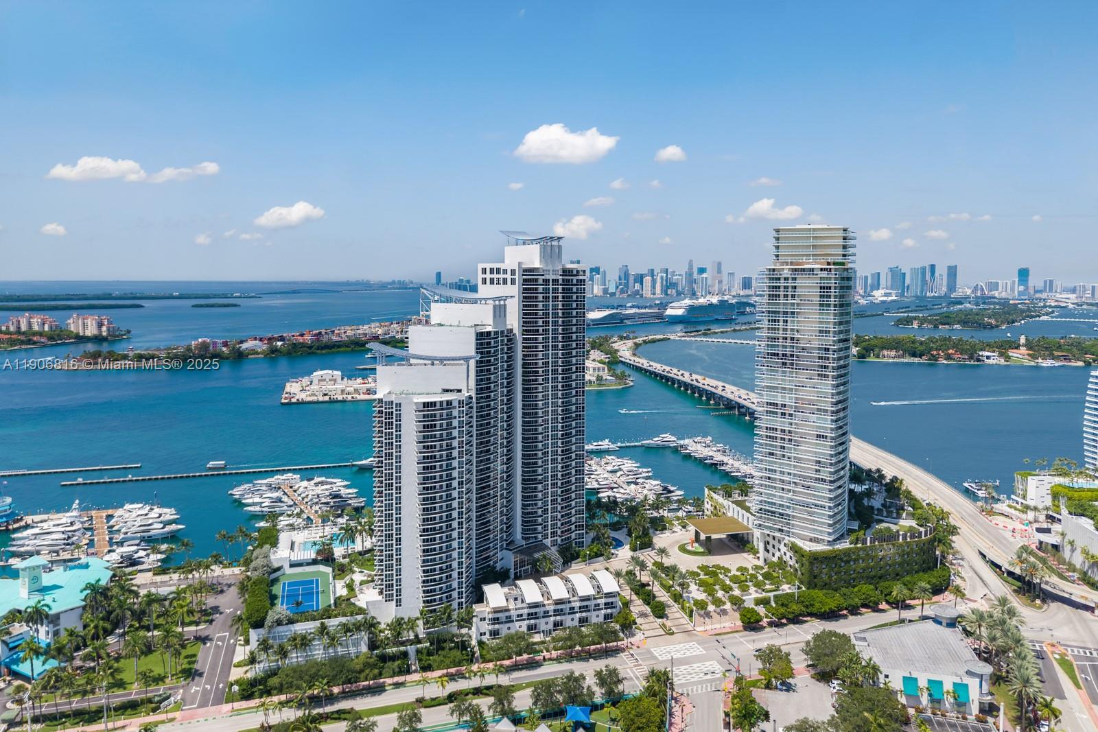 400 Alton Rd #TH-1A, Miami Beach FL 33139