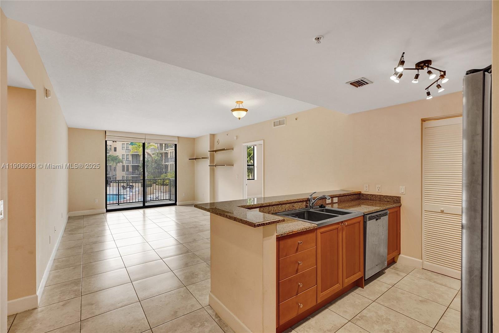 55 Merrick Way #619, Coral Gables FL 33134