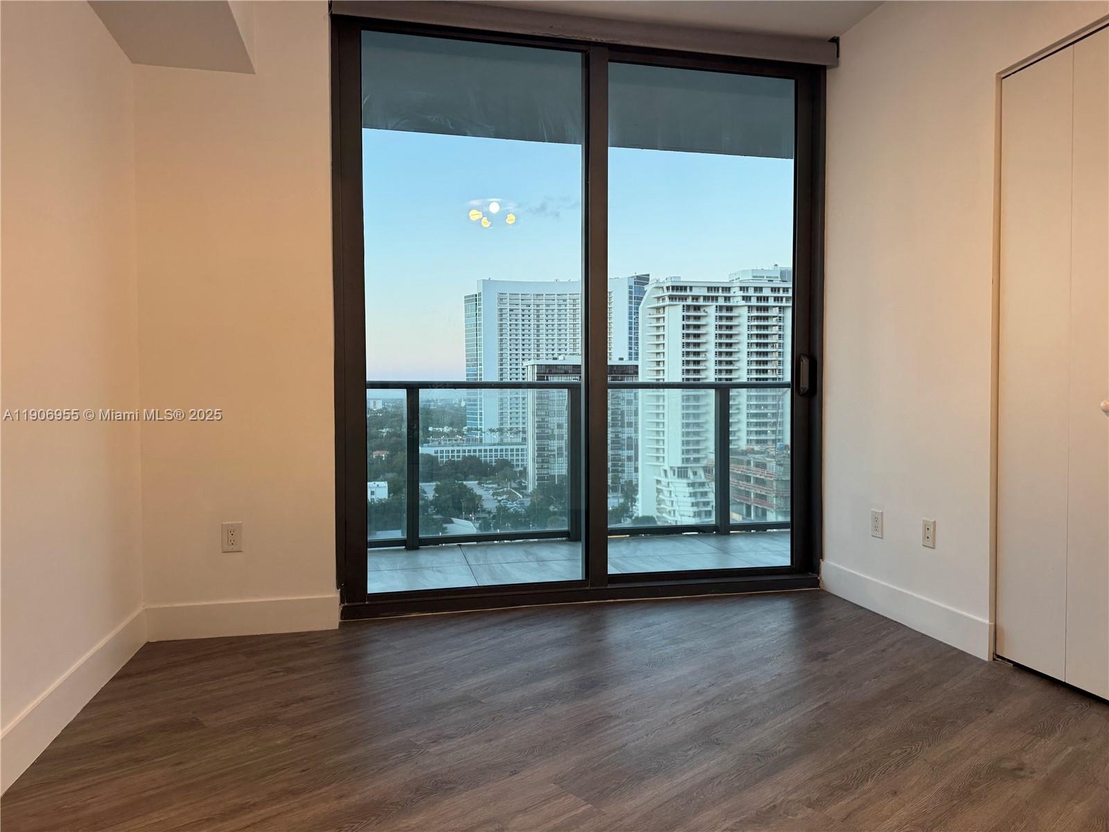 501 NE 31st St #1401, Miami FL 33137