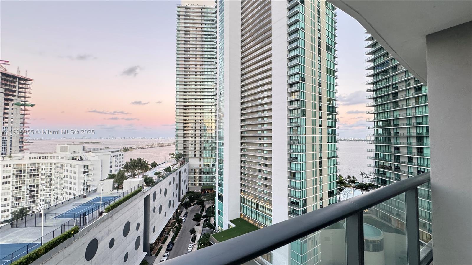 501 NE 31st St #1401, Miami FL 33137