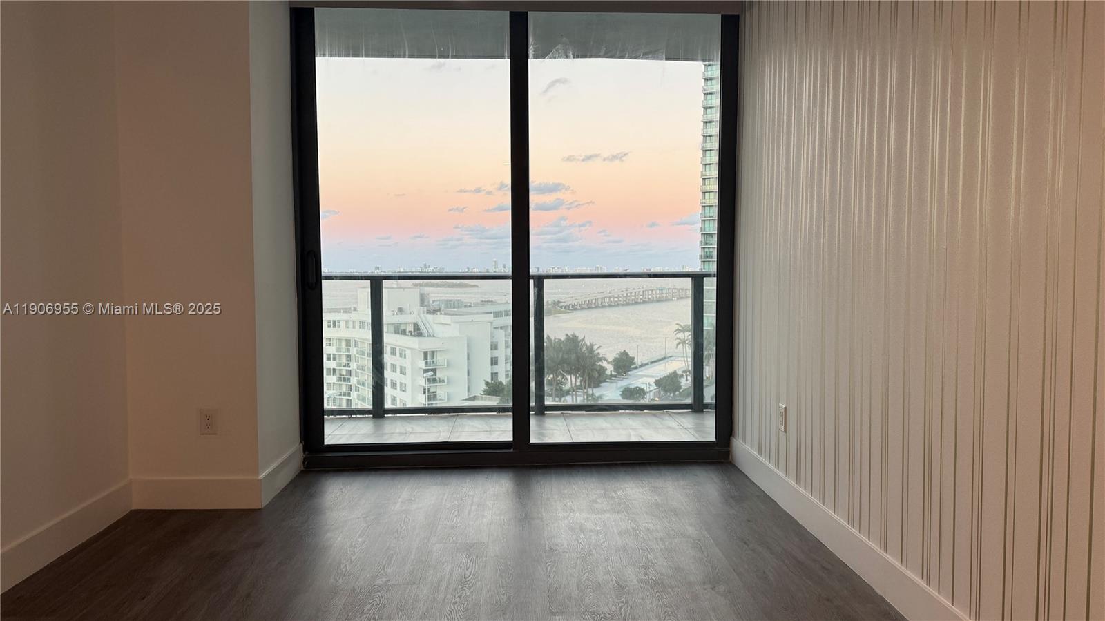 501 NE 31st St #1401, Miami FL 33137
