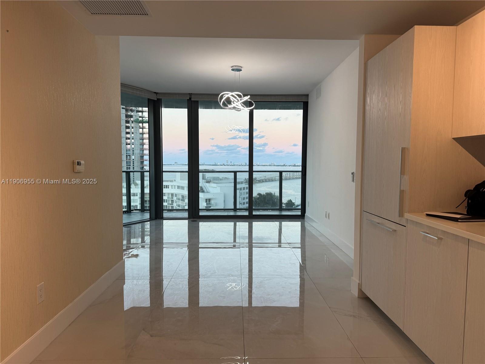 501 NE 31st St #1401, Miami FL 33137