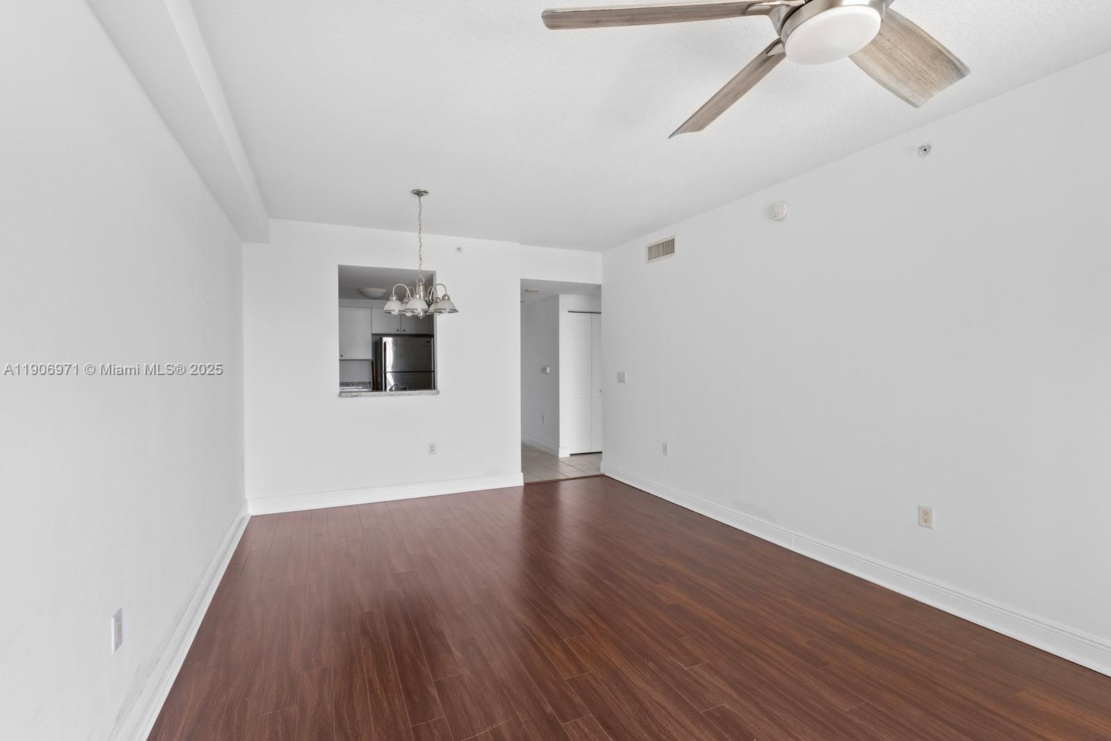 1250 S Miami Ave #1913, Miami FL 33130