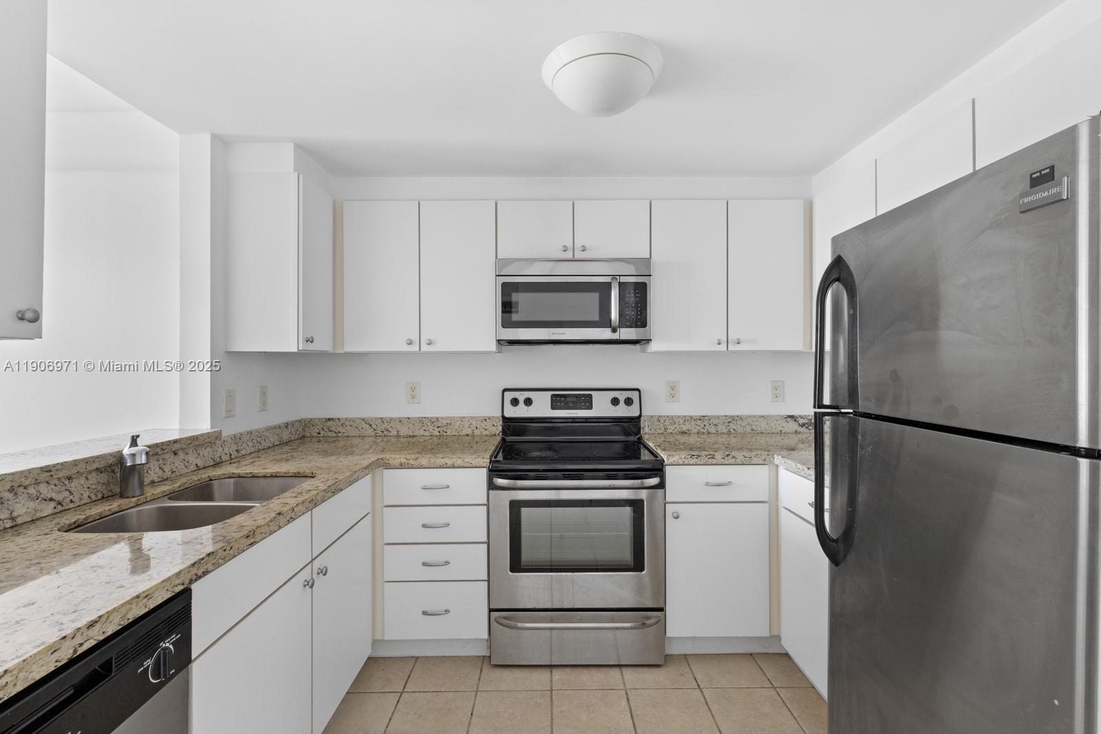 1250 S Miami Ave #1913, Miami FL 33130