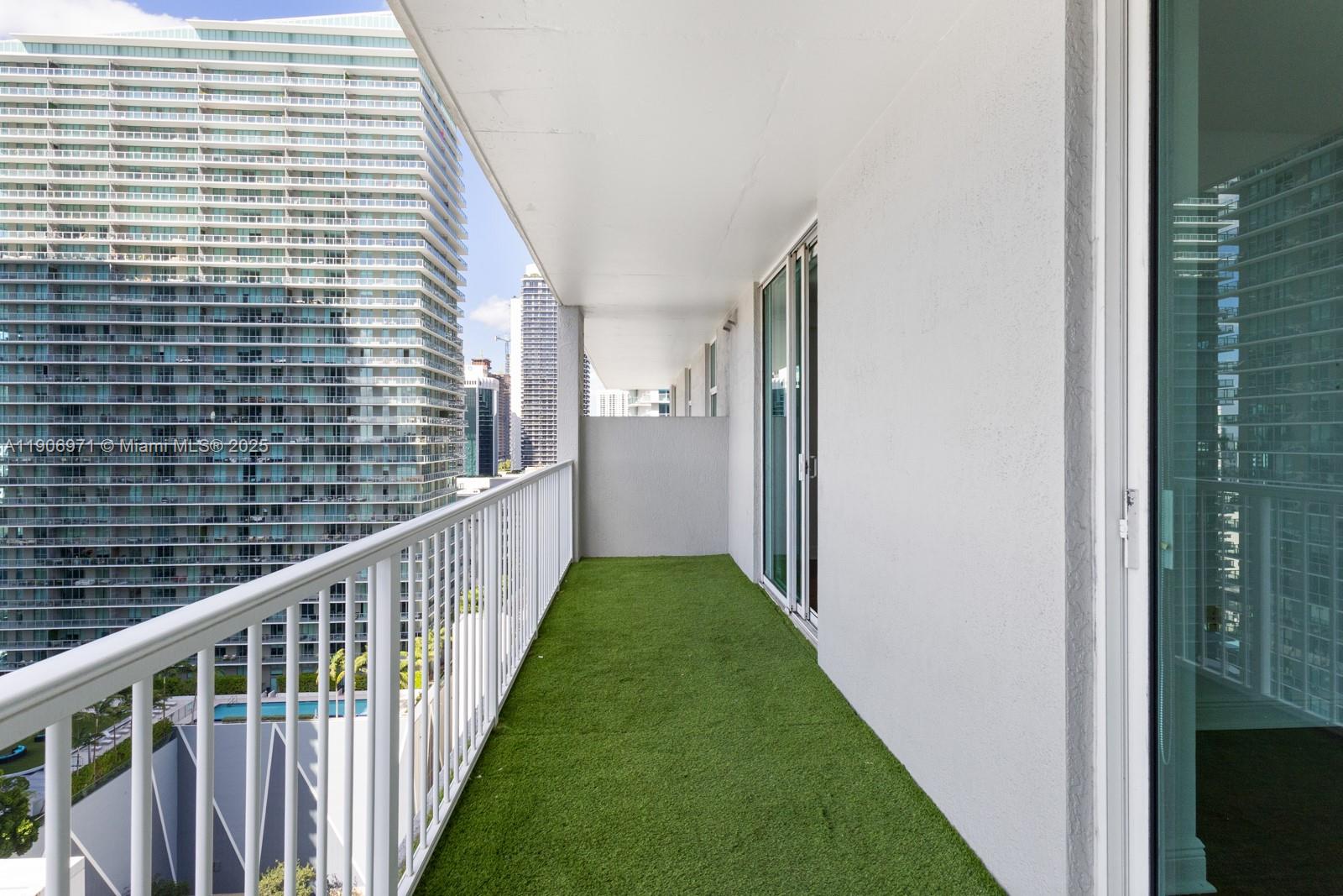 1250 S Miami Ave #1913, Miami FL 33130