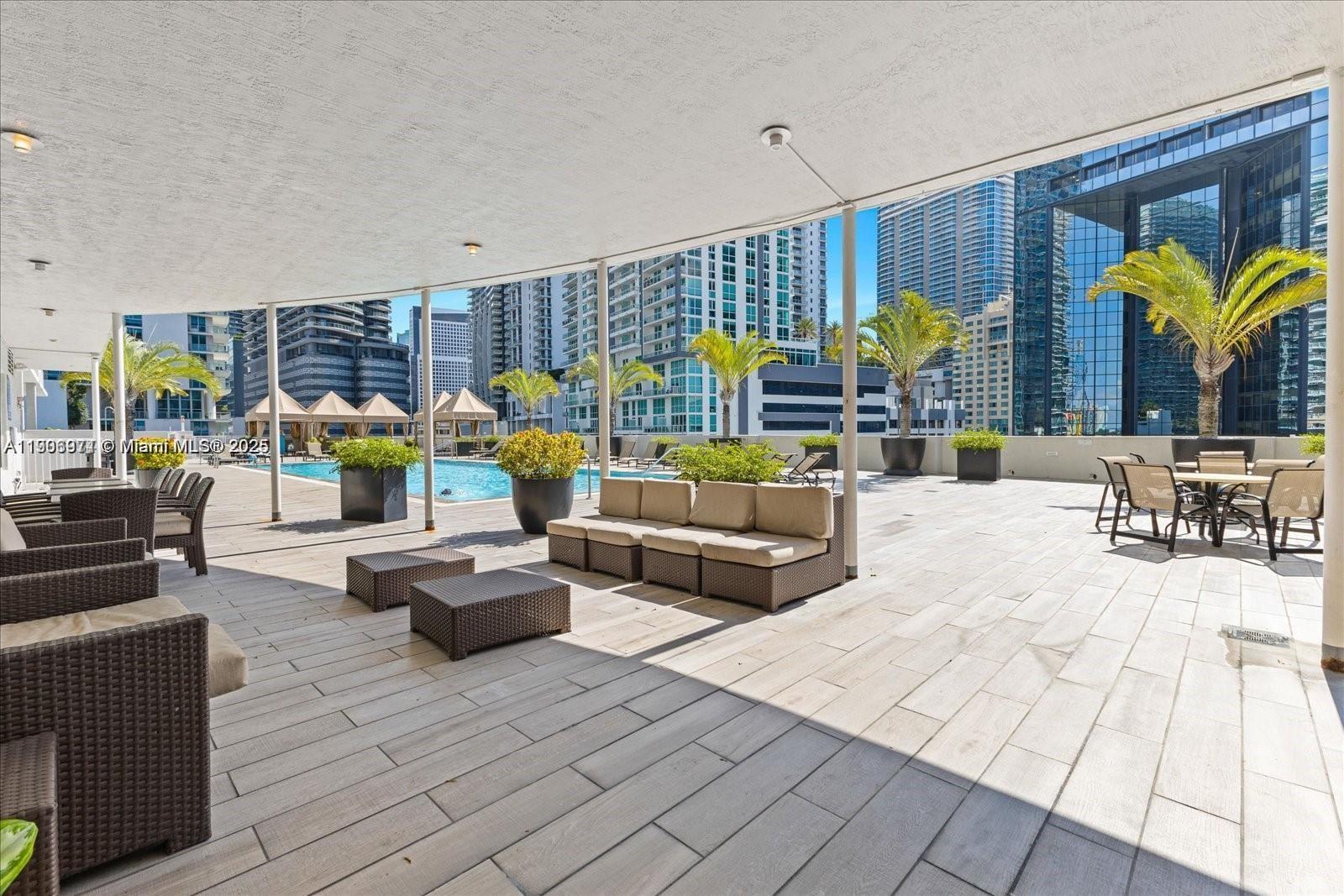 1250 S Miami Ave #1913, Miami FL 33130
