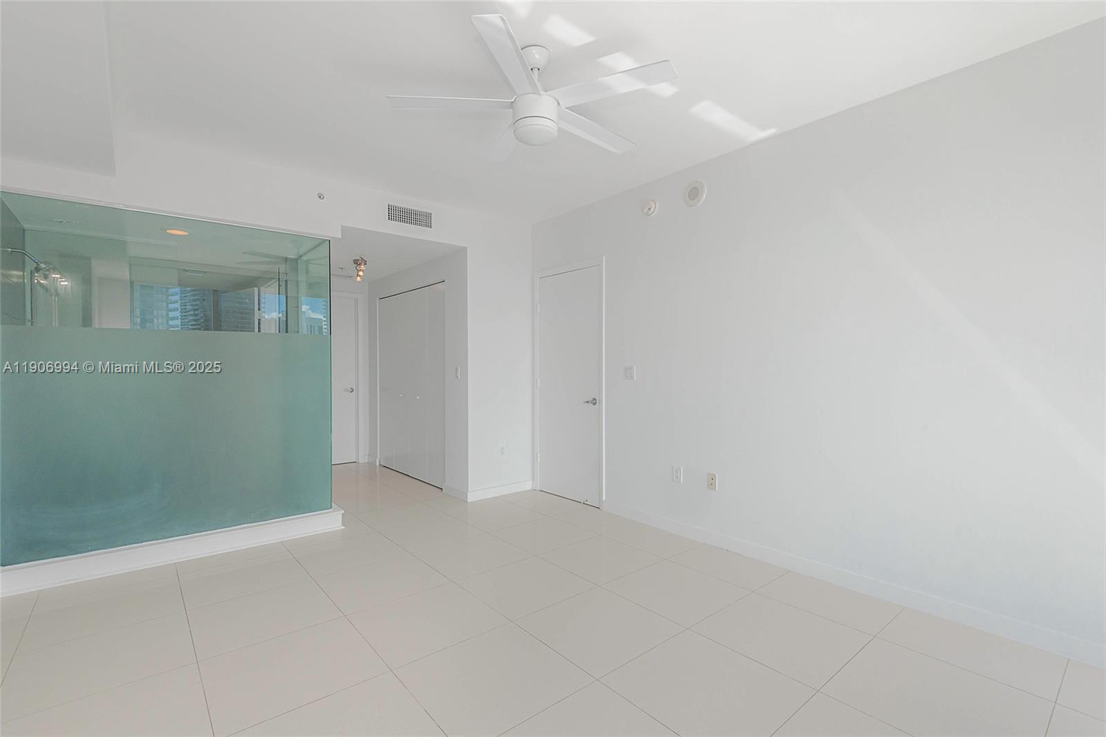 92 SW 3rd St #3503, Miami FL 33130