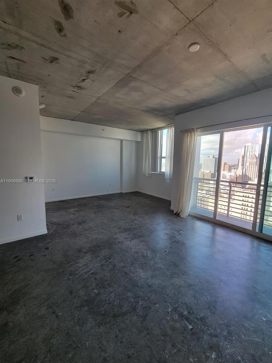 133 NE 2nd Ave #2415, Miami FL 33132