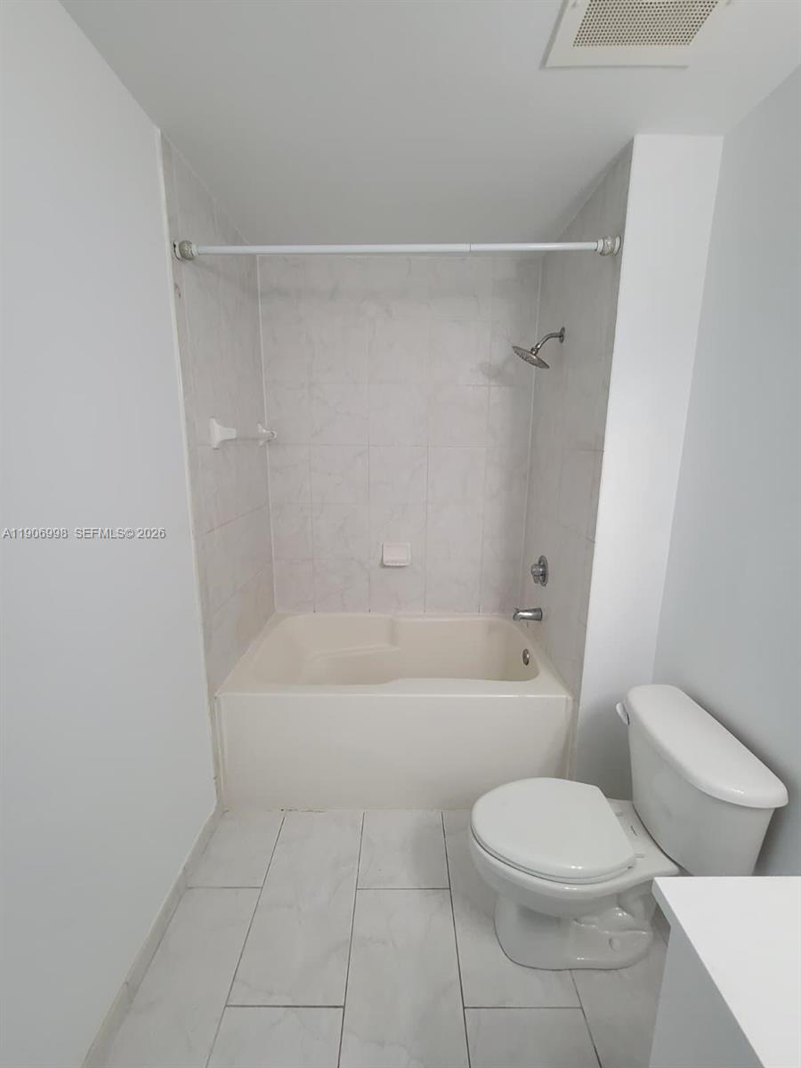 133 NE 2nd Ave #2415, Miami FL 33132