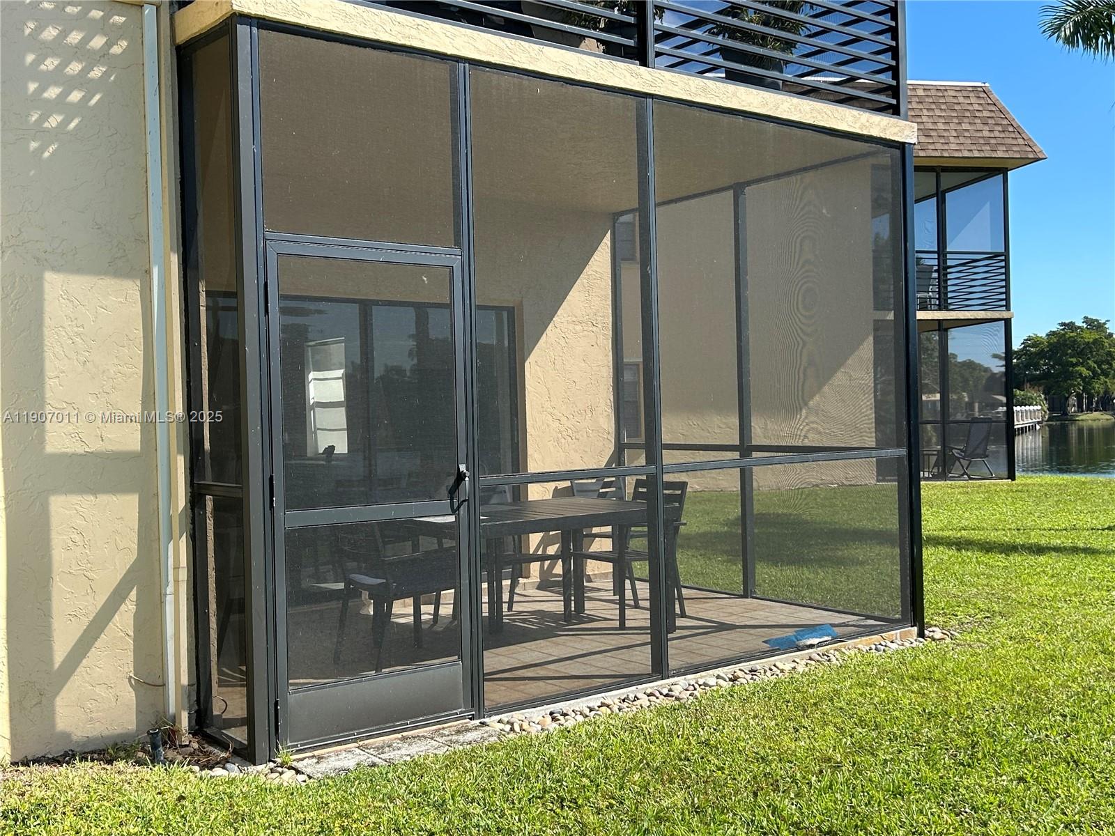 200 Berkley Rd #113, Hollywood FL 33024