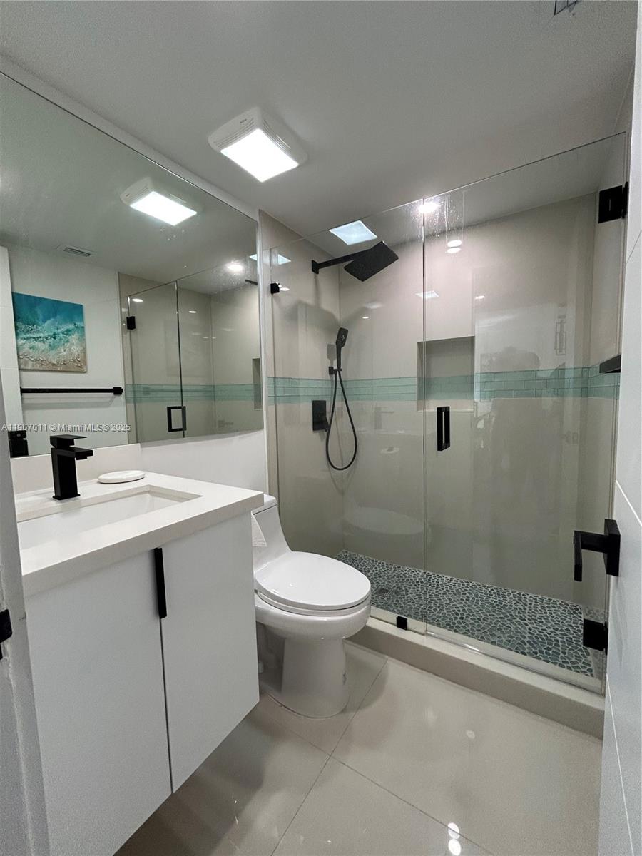 200 Berkley Rd #113, Hollywood FL 33024
