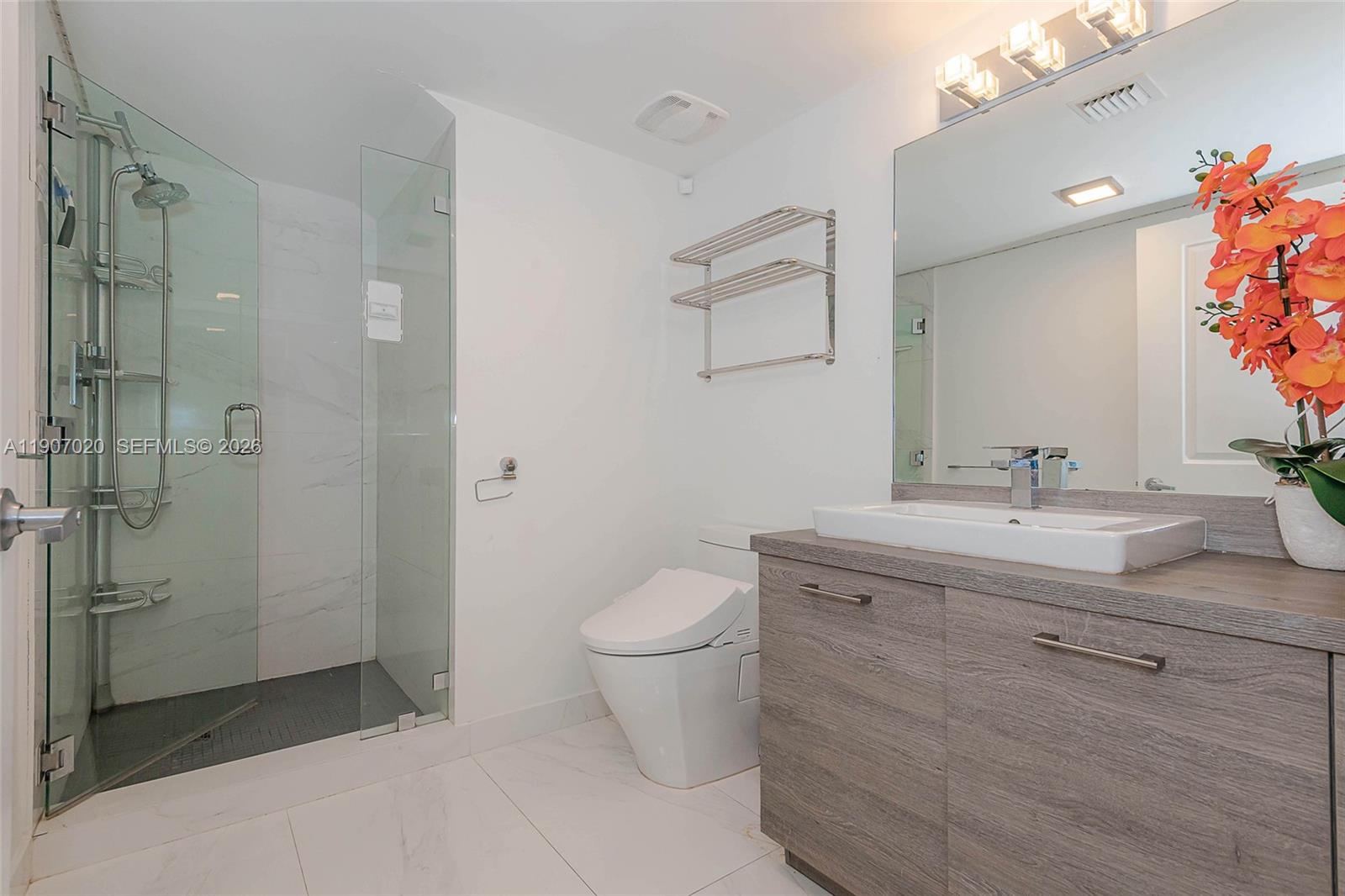 400 Sunny Isles Blvd #906, Sunny Isles Beach FL 33160