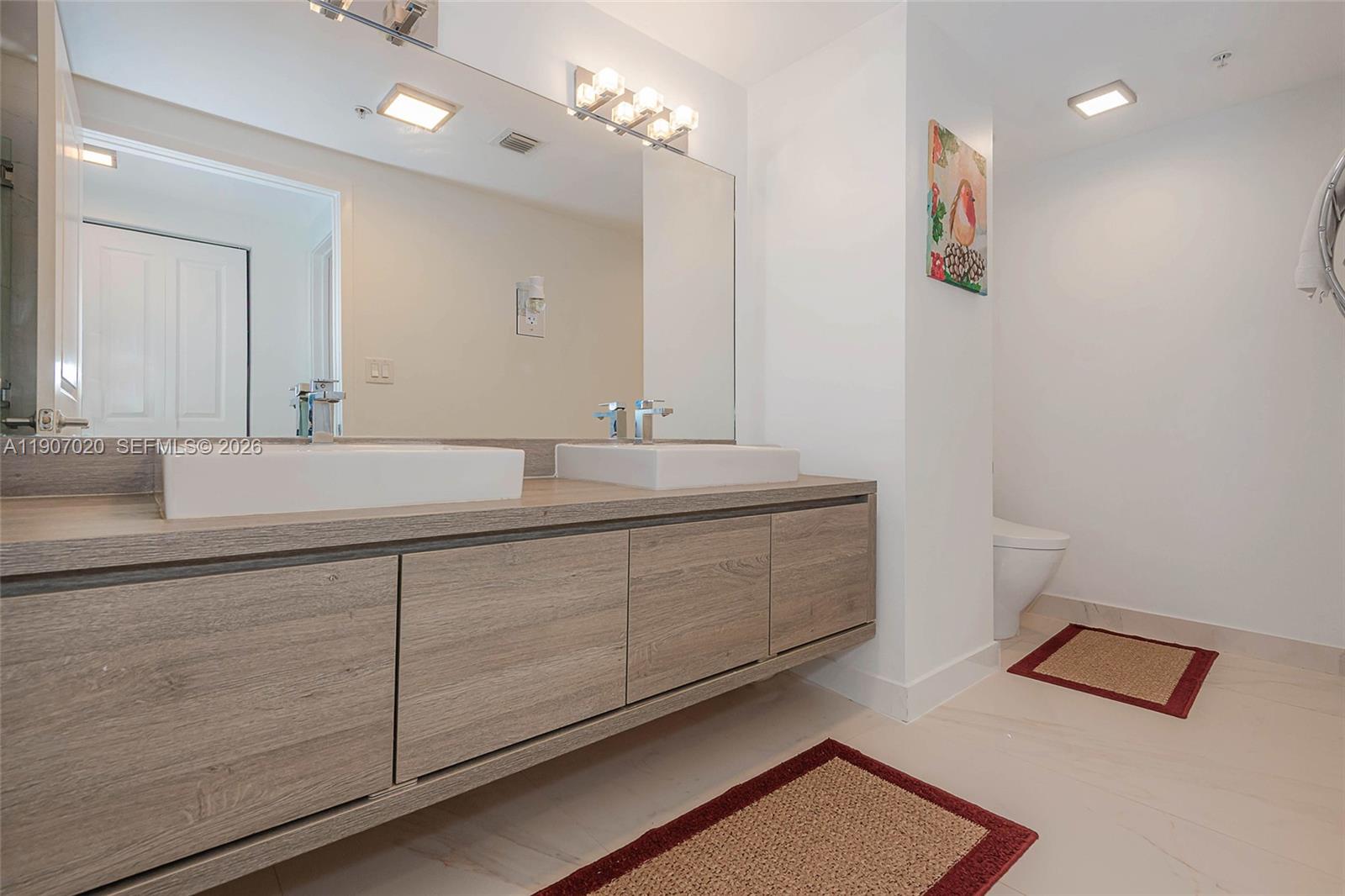 400 Sunny Isles Blvd #906, Sunny Isles Beach FL 33160