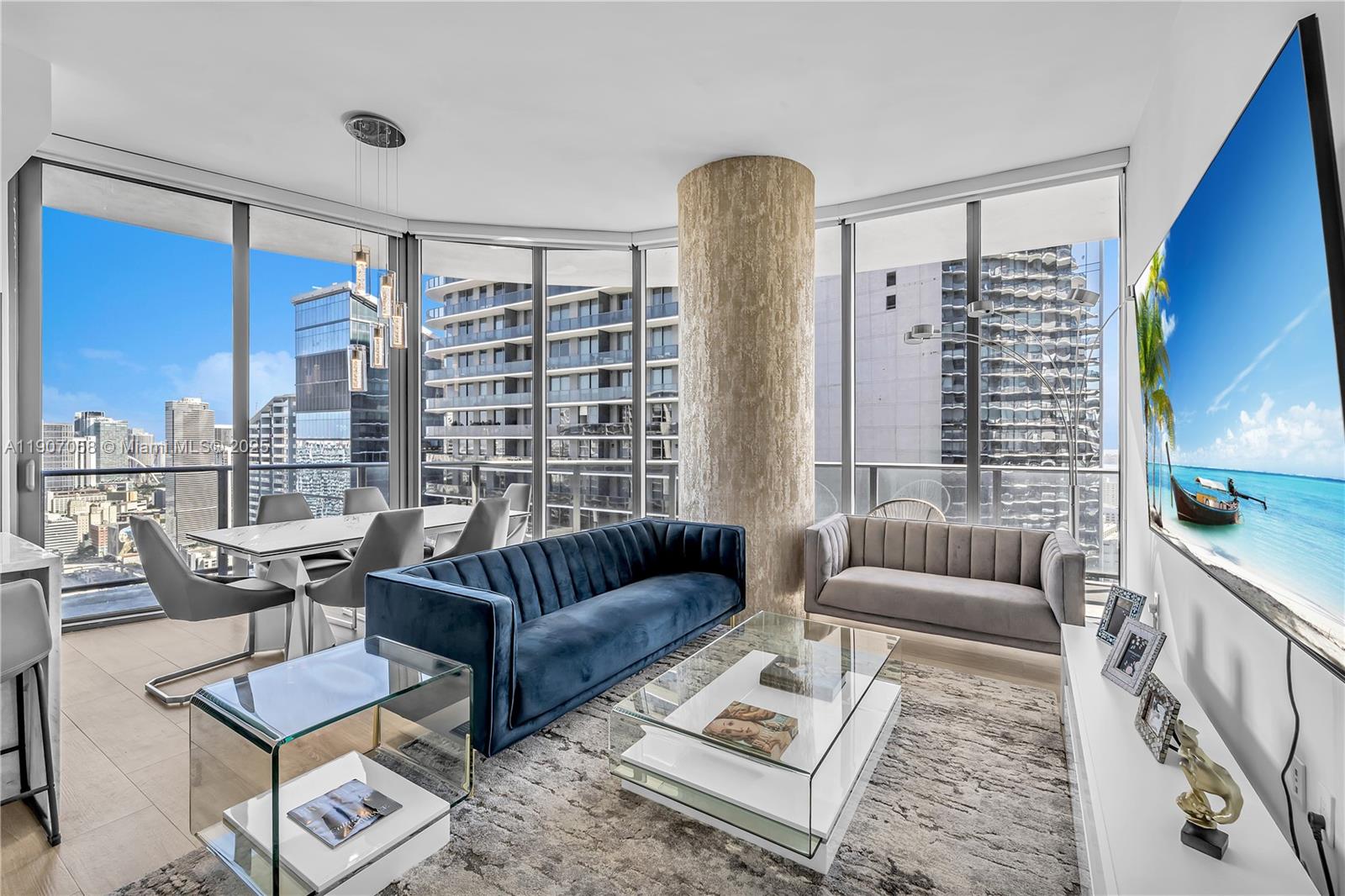 45 SW 9th St #4501, Miami FL 33130