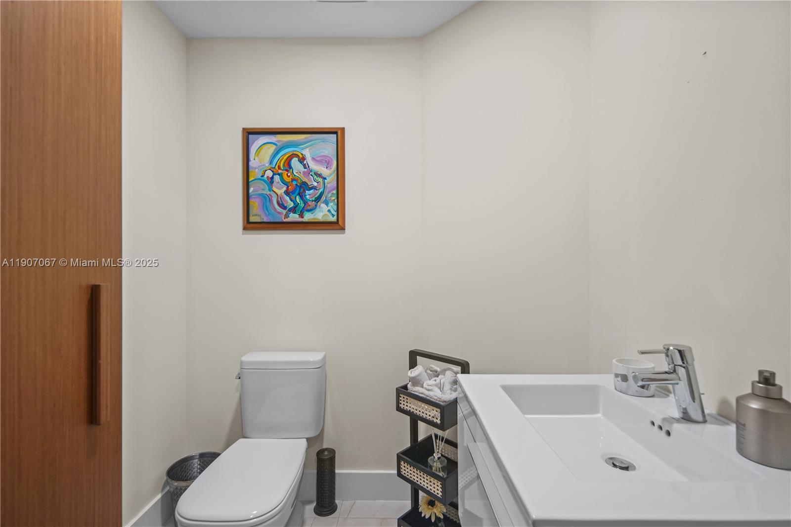17111 Biscayne Blvd #1805, North Miami Beach FL 33160