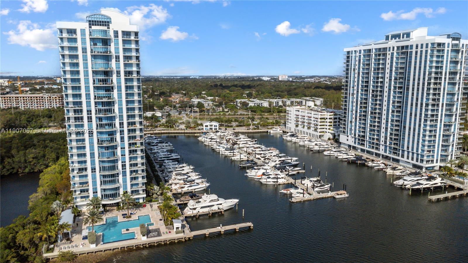 17111 Biscayne Blvd #1805, North Miami Beach FL 33160
