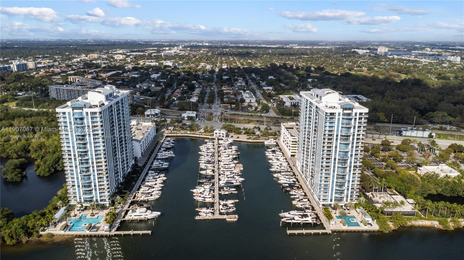 17111 Biscayne Blvd #1805, North Miami Beach FL 33160